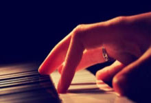 开云体育APP下载-NBA热门球队对决!火箭vs雷霆谁能笑到最后?