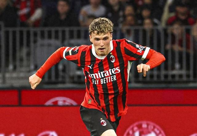 开云APP-AC米兰逆转击败强敌，冠军希望重新燃起的简单介绍