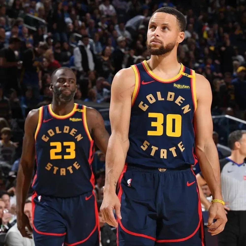 AC米兰逆转击败强敌,冠军希望重新燃起的简单介绍 AC米兰逆转击败强敌,冠军希望重新燃起的简单介绍