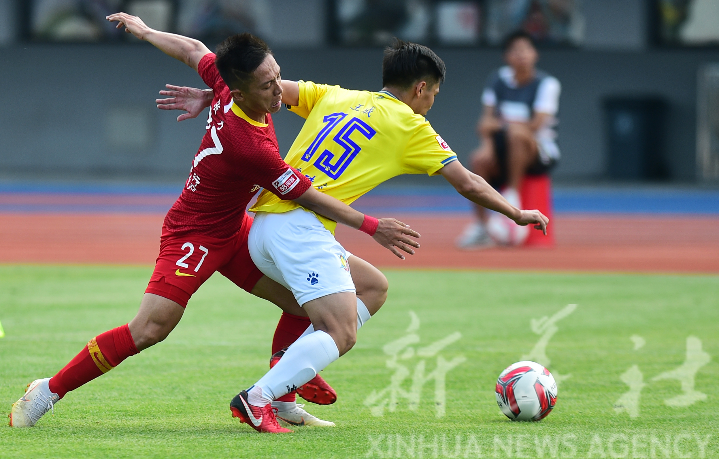 关于苏宁战平申鑫,保持不败势头继续领跑的信息 关于苏宁战平申鑫,保持不败势头继续领跑的信息