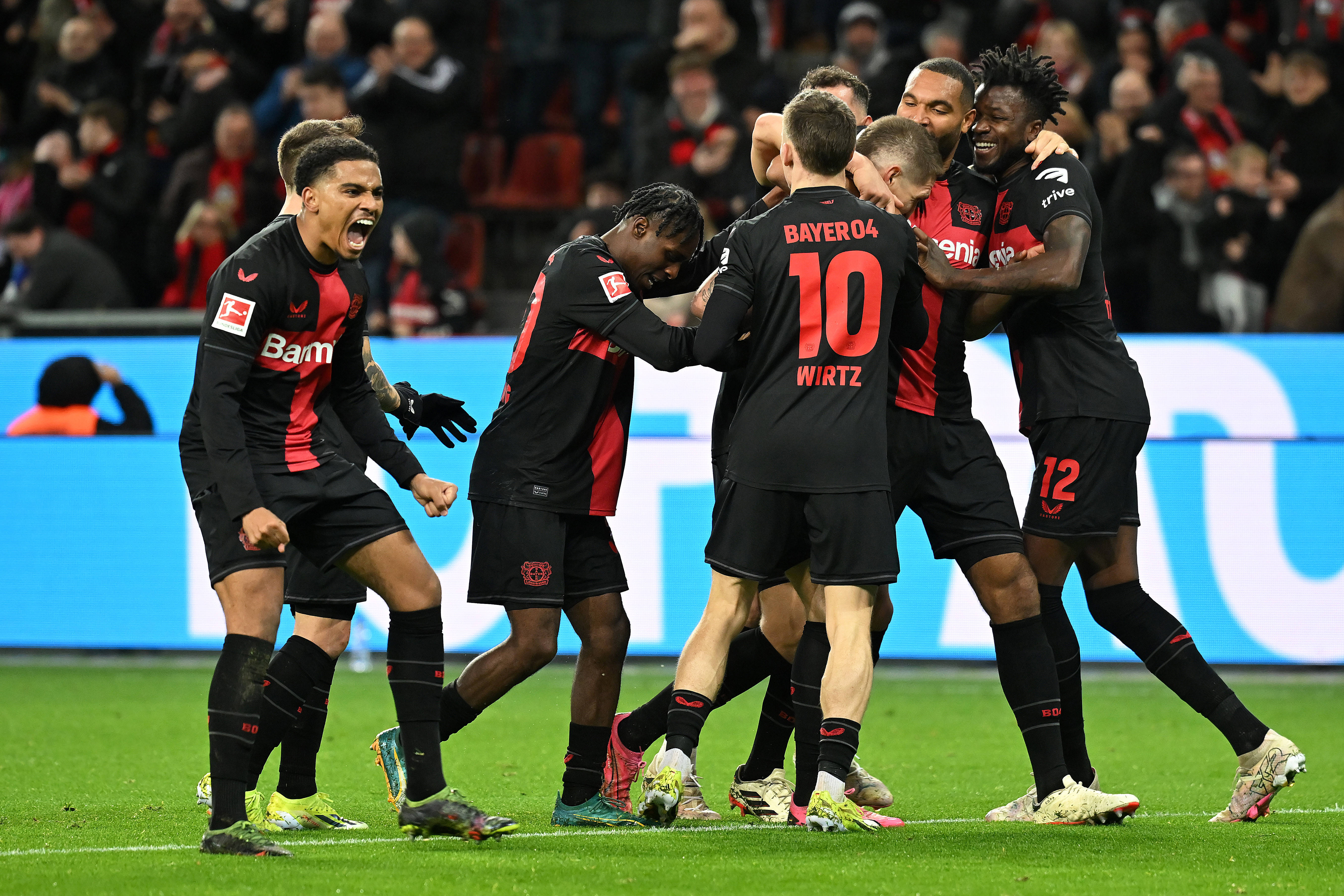 开云体育登录-包含勒沃库森客场取得意外胜利,豪取三分!的词条