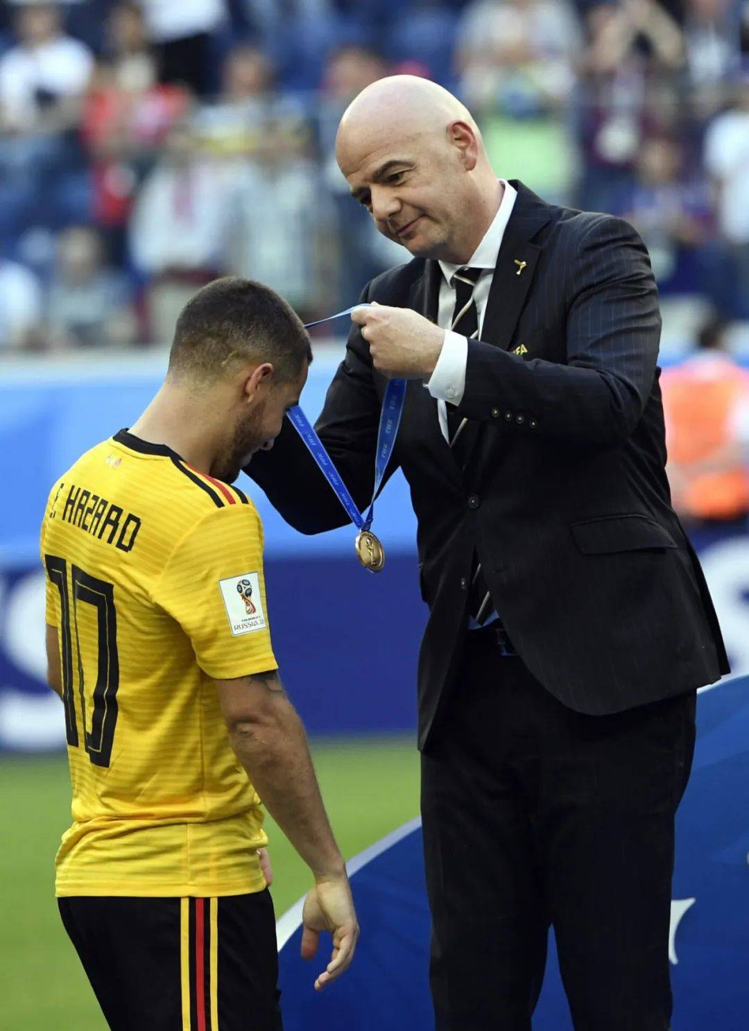 包含汉堡红星在比赛中出色发挥,夺得重要胜利的词条 包含汉堡红星在比赛中出色发挥,夺得重要胜利的词条