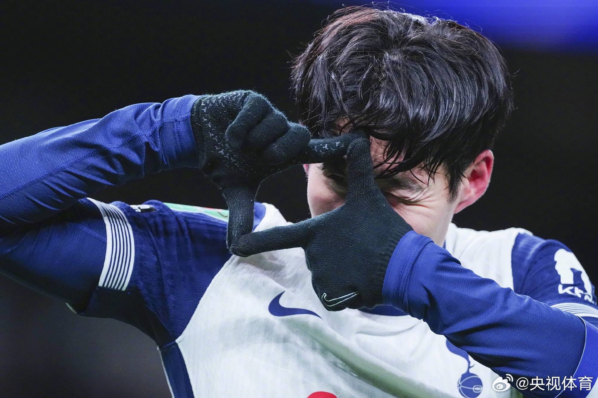 开云体育官网-捷克不敌英格兰，准确角球破门绝杀