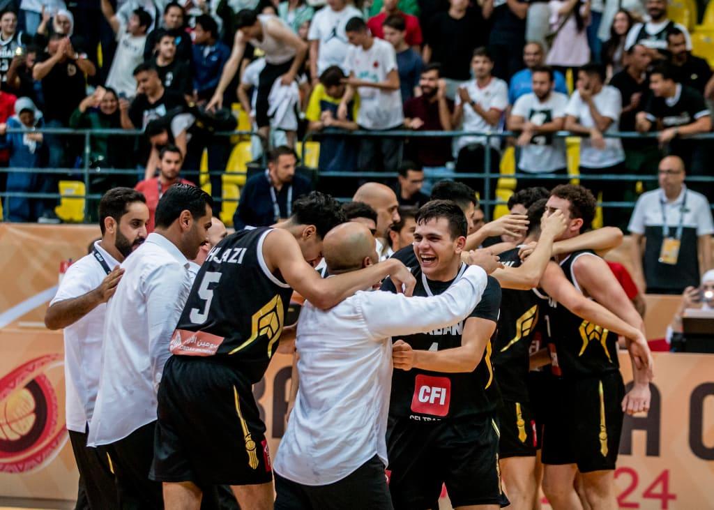 亚洲杯小组赛完美收官，劲旅强势晋级