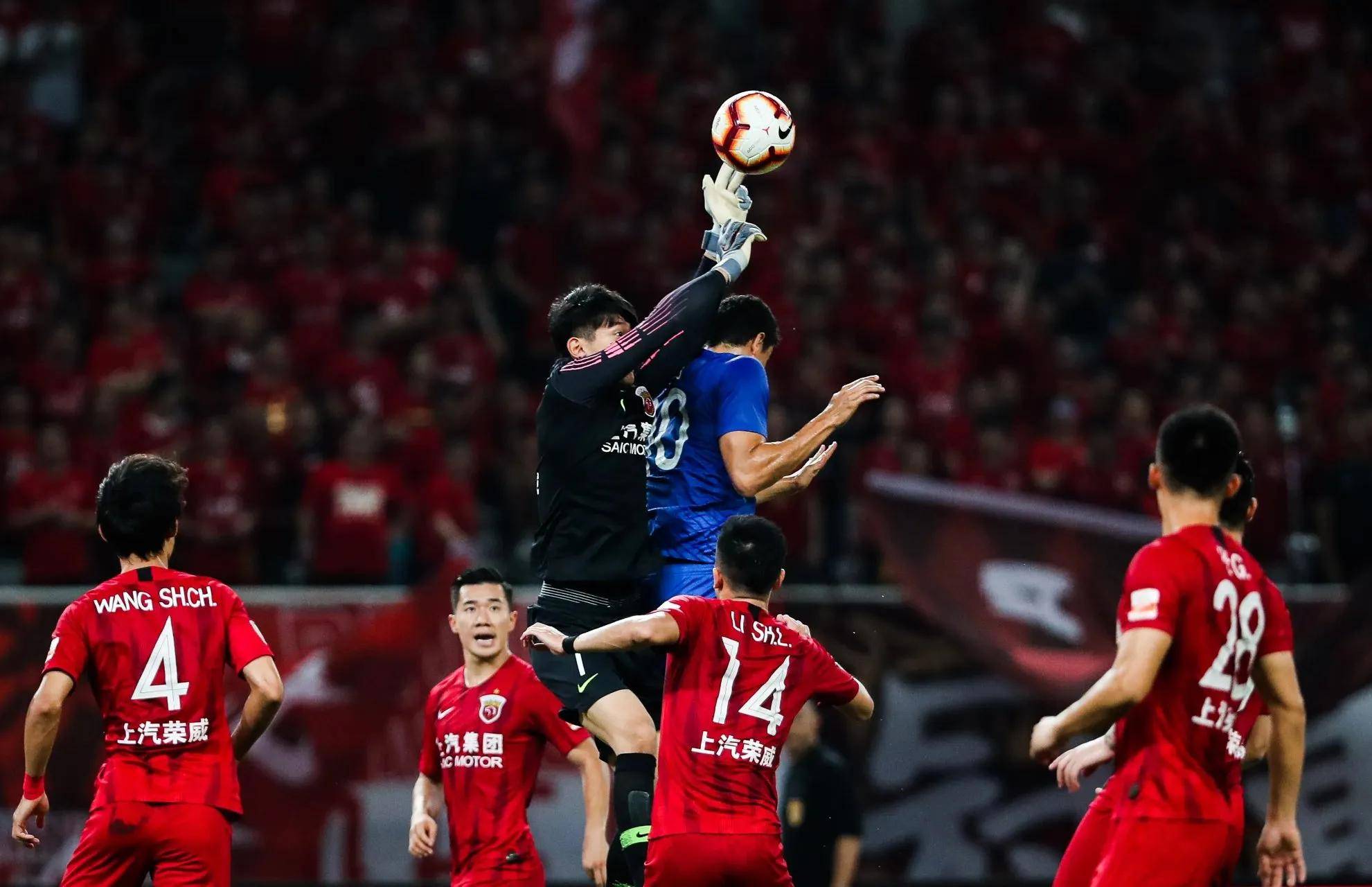 上海上港迎战日本劲旅,压力山大的简单介绍 上海上港迎战日本劲旅,压力山大的简单介绍