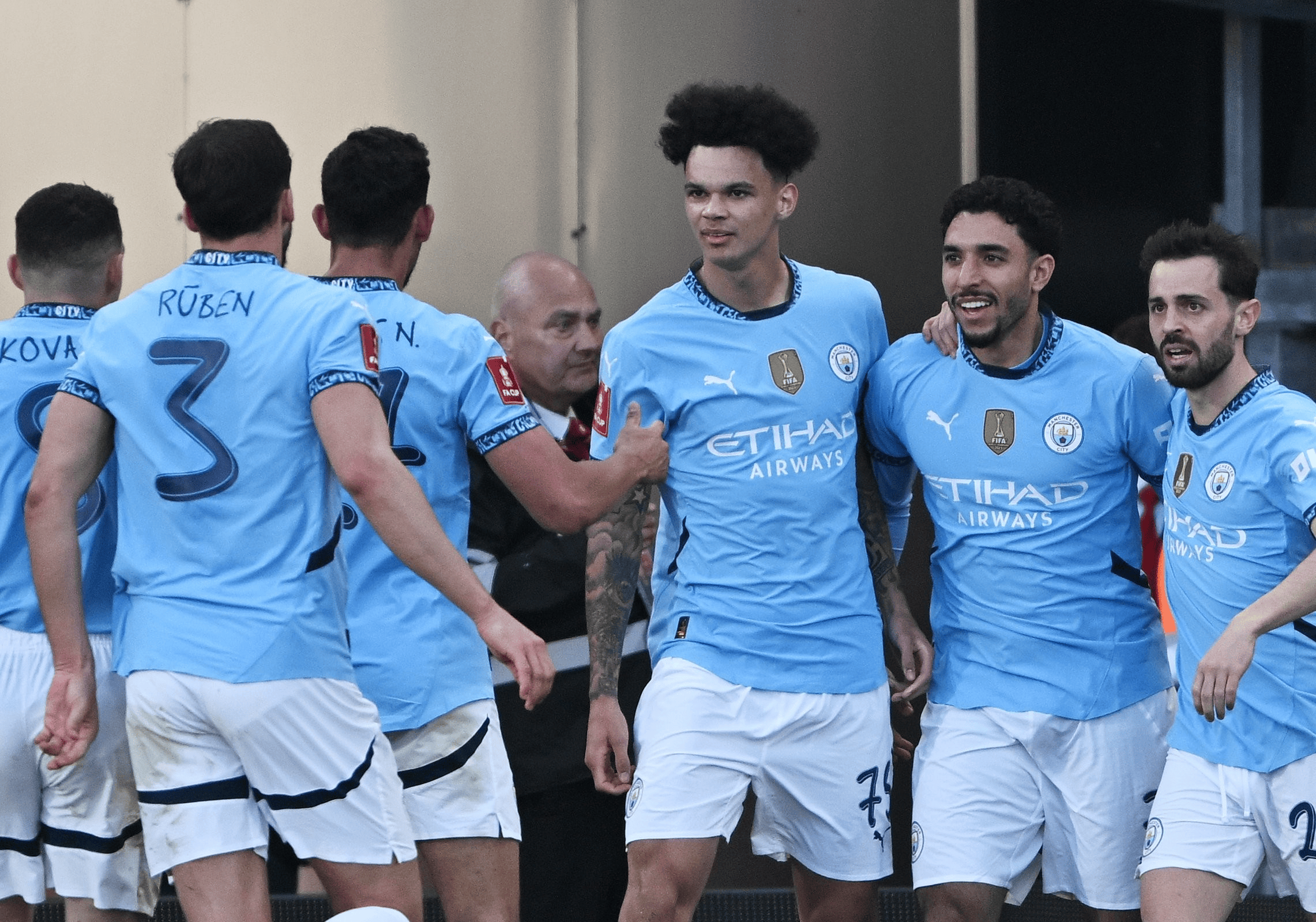 开云体育入口-维拉客场大胜纽卡斯尔，连胜之路如虹的简单介绍