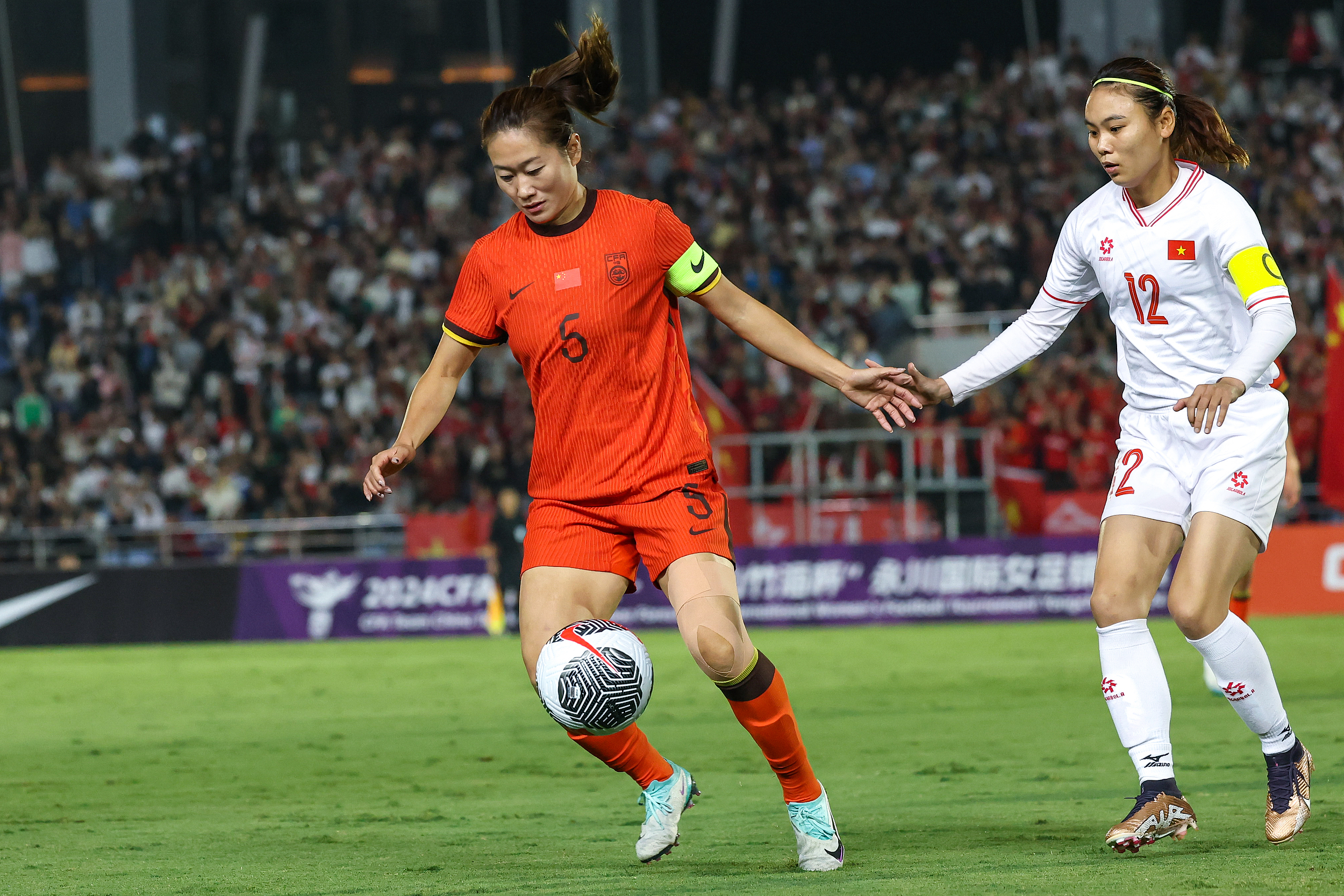 国际赛场:女足冠军团体对抗的简单介绍 国际赛场:女足冠军团体对抗的简单介绍