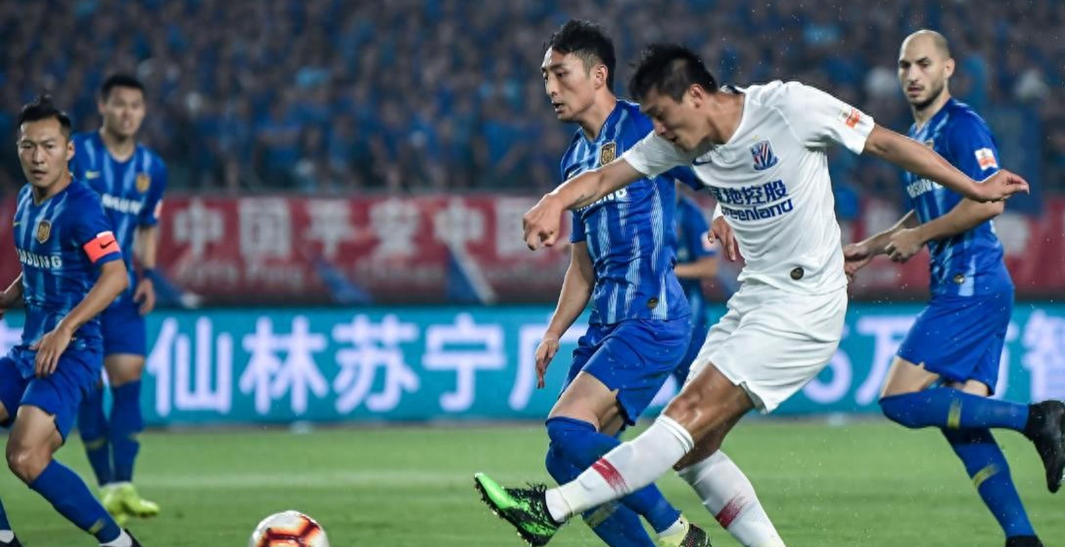 开云体育登录-包含申花遭遇苏宁围攻，状态有所下滑的词条