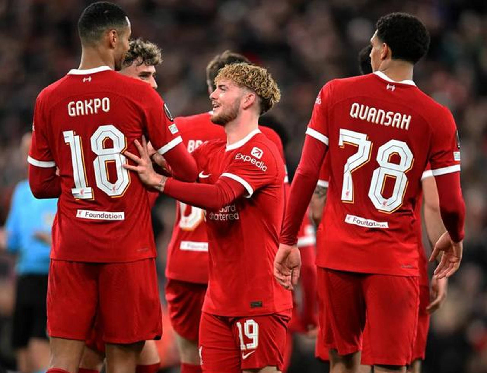 开云APP-利物浦主场击败埃弗顿，气势如虹