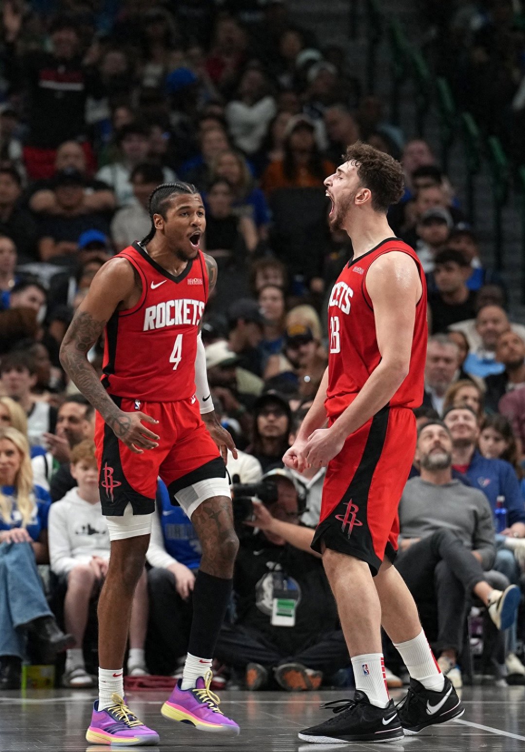 火箭客场战胜湖人,豪取胜利 火箭客场战胜湖人,豪取胜利