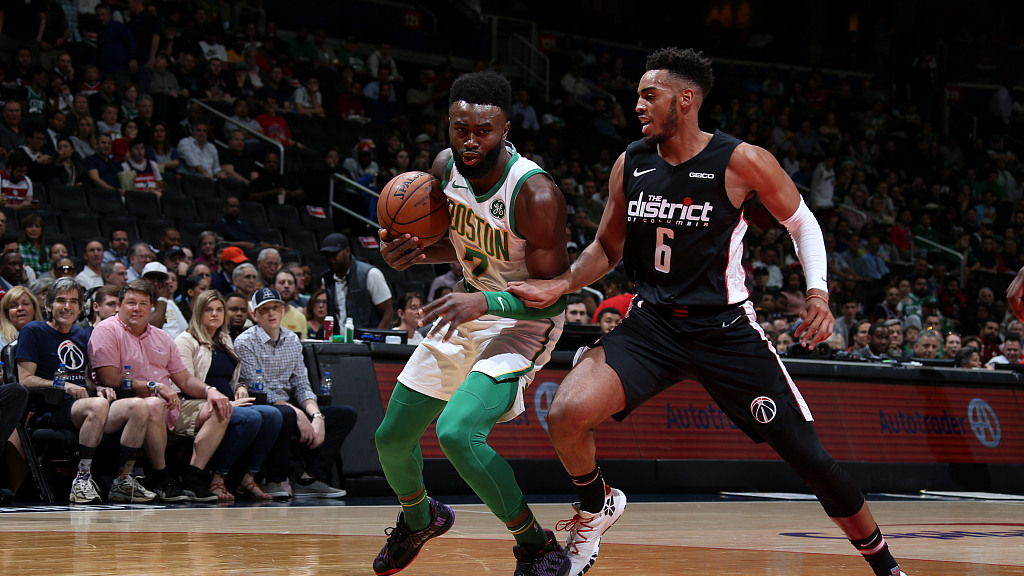 关于黄蜂血洗爵士，威斯布鲁克高光表现的信息