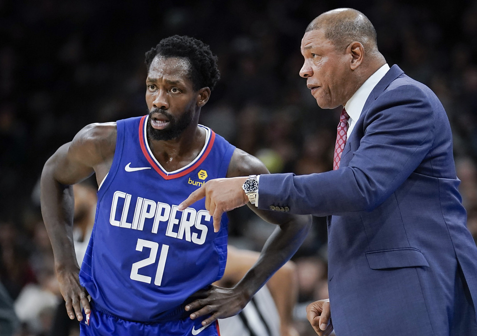 猛龙逆转湖人B队,贝弗利关键制胜的简单介绍 猛龙逆转湖人B队,贝弗利关键制胜的简单介绍