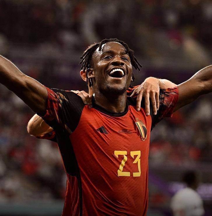 开云平台-莱比锡红牛翻盘智利,库尔图瓦点燃赛场