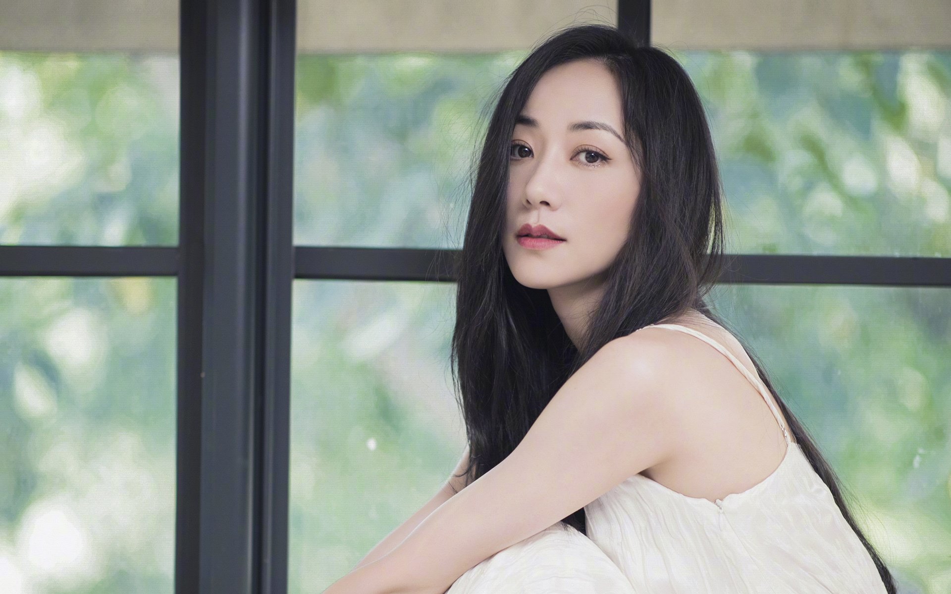 开云体育官方网站-西甲国家德比焦点战，马德里竞技横扫巴塞罗那，重塑联赛格局