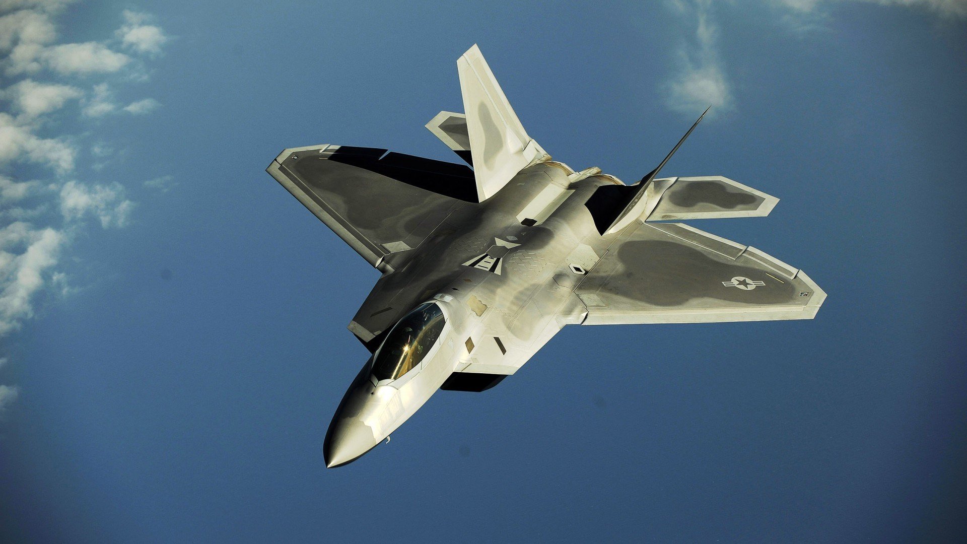 开云体育下载-詹皇独耀压群雄,爵士铁壁锁魔术,个人传奇与团队铁律的共舞